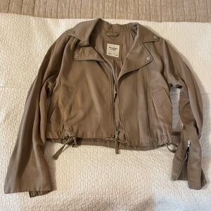 Abercrombie & Fitch Jacket